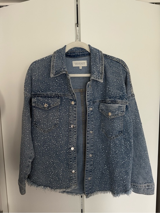 Veveret Jackets & Blazers - VEVERET Blue Denim Jacket with Sparkle Embellishment